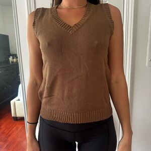 Brandy Melville Swearer vest!!!